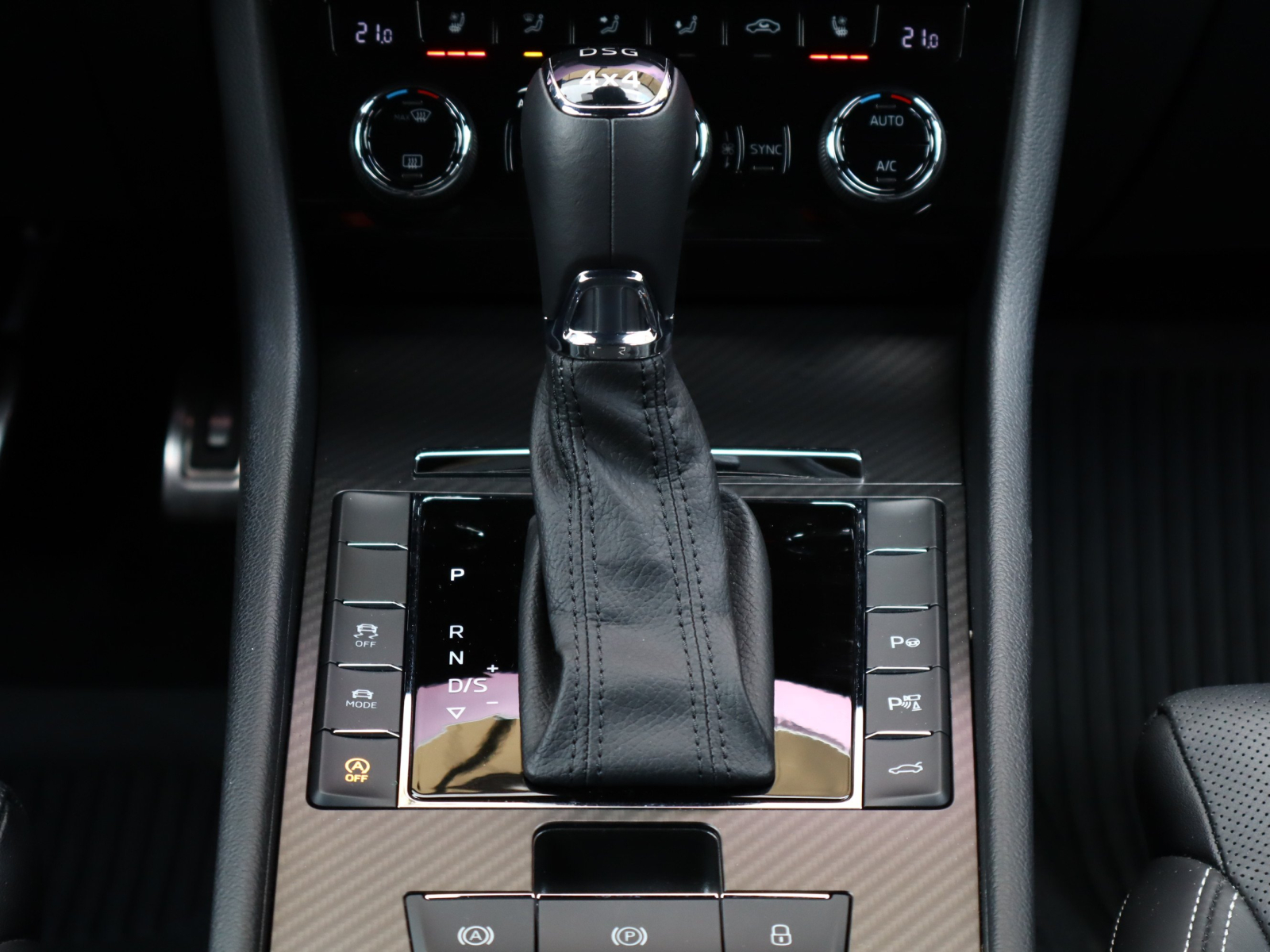 Škoda Superb - 2021