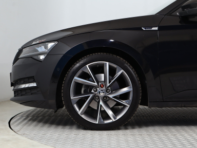 Škoda Superb - 2021