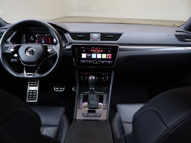 Škoda Superb - 2021