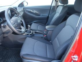 Hyundai i30 Fastback - 2025