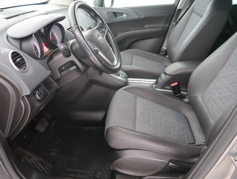 Opel Meriva, 2010