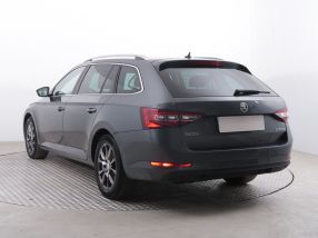 Škoda Superb - 2018