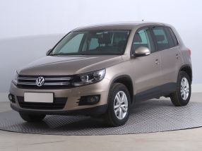Volkswagen Tiguan - 2013