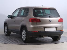 Volkswagen Tiguan - 2013