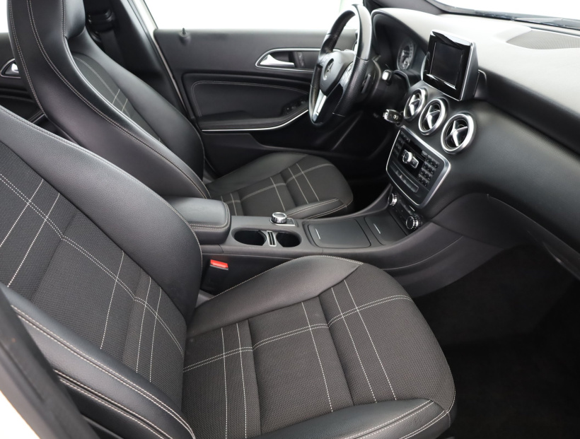 Mercedes-Benz A, 2013