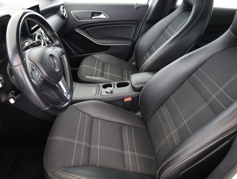 Mercedes-Benz A, 2013