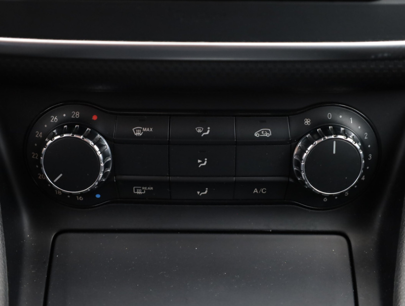 Mercedes-Benz A, 2013
