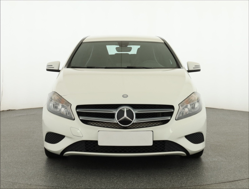 Mercedes-Benz A, 2013