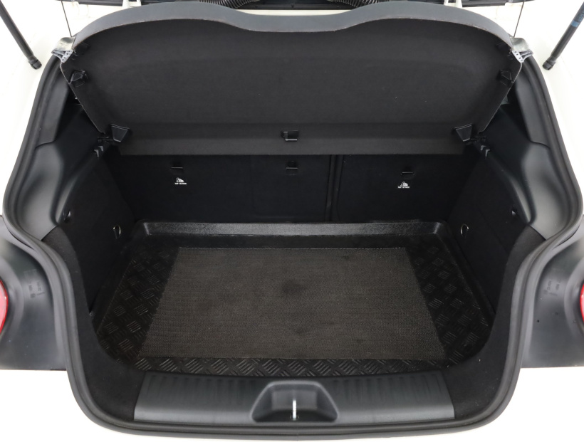 Mercedes-Benz A, 2013