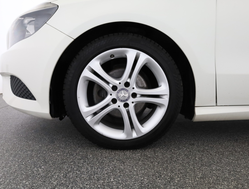 Mercedes-Benz A, 2013