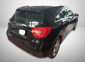 Mercedes-Benz A - 2015