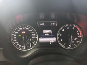 Mercedes-Benz A - 2015