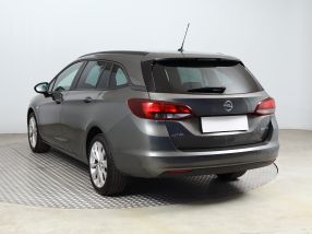 Opel Astra - 2019