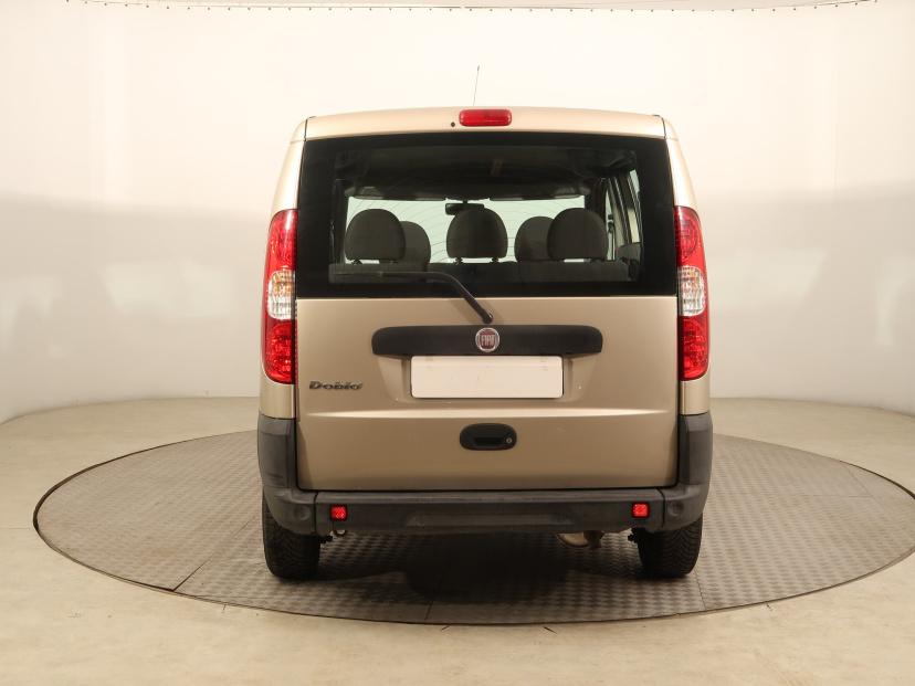 Fiat Doblo, 2010