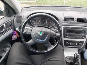Skoda Octavia - 2011
