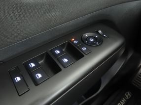 Hyundai Kona - 2025