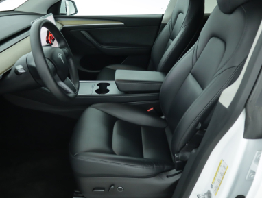 Tesla Model Y - 2022
