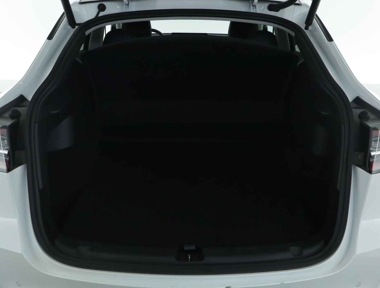 Tesla Model Y - 2022