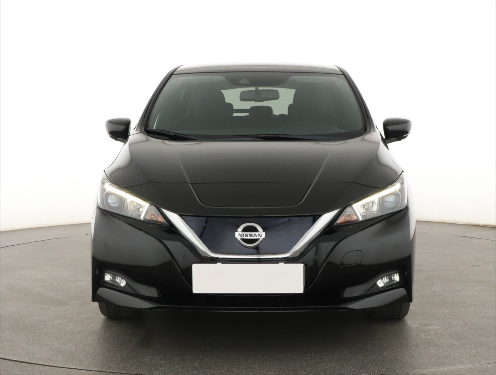 Nissan Leaf 40 kWh, 2018, Automat, Serv.kniha, Tempomat 2