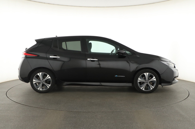 Nissan Leaf, 2018