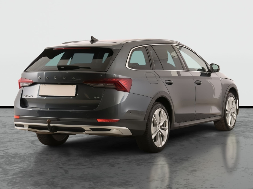 Škoda Octavia Scout, 2021