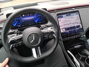 Mercedes-Benz EQE - 2022