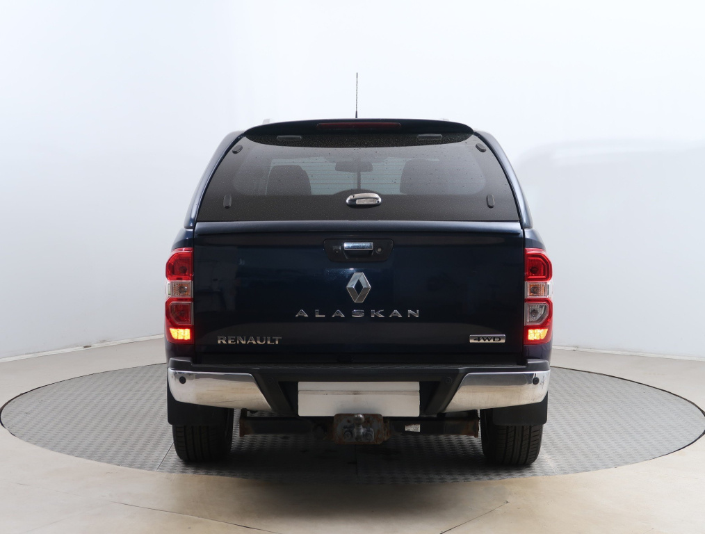 Renault Alaskan