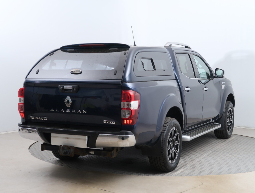 Renault Alaskan
