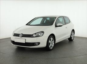 Volkswagen Golf - 2011