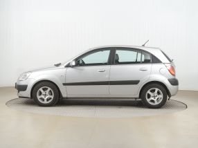 Kia Rio - 2009