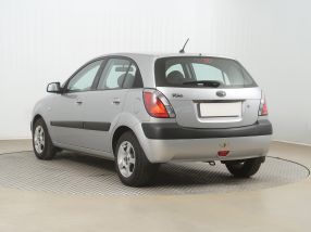 Kia Rio - 2009
