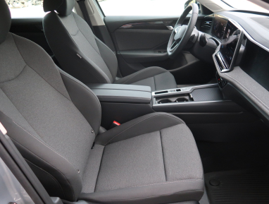 Volkswagen Passat - 2025