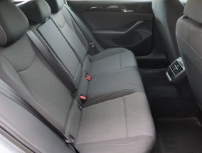 Volkswagen Passat - 2025