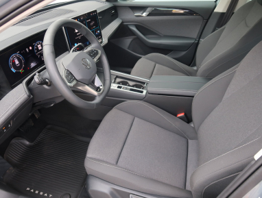 Volkswagen Passat - 2025