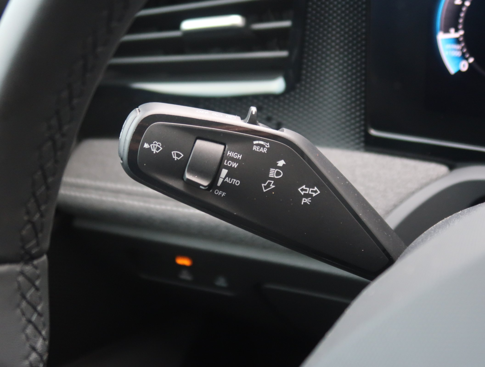 Volkswagen Passat - 2025