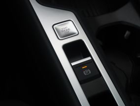 Volkswagen Passat - 2025