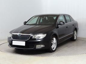 Škoda Superb - 2011