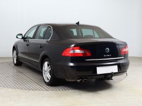 Škoda Superb - 2011