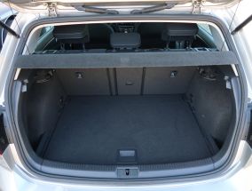 Volkswagen Golf - 2017