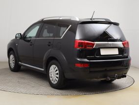 Peugeot 4007 - 2010