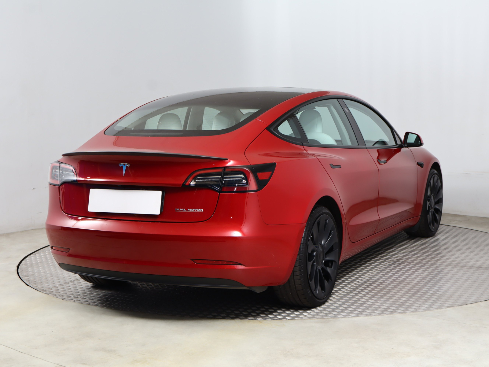 Tesla Model 3 - 2022