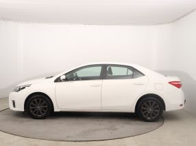 Toyota Corolla - 2015