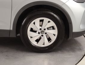 Volkswagen Tiguan - 2025