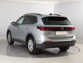 Volkswagen Tiguan - 2025