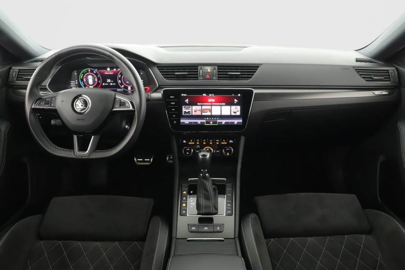 Škoda Superb, 2020