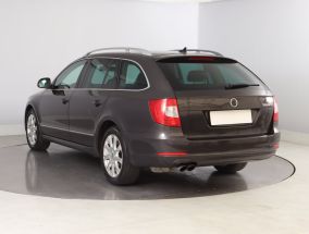 Skoda Superb - 2010