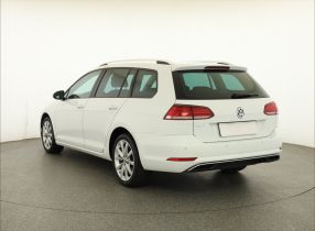 Volkswagen Golf - 2019
