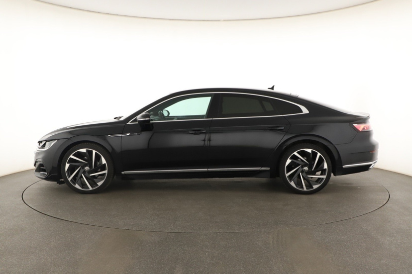 Volkswagen Arteon, 2021