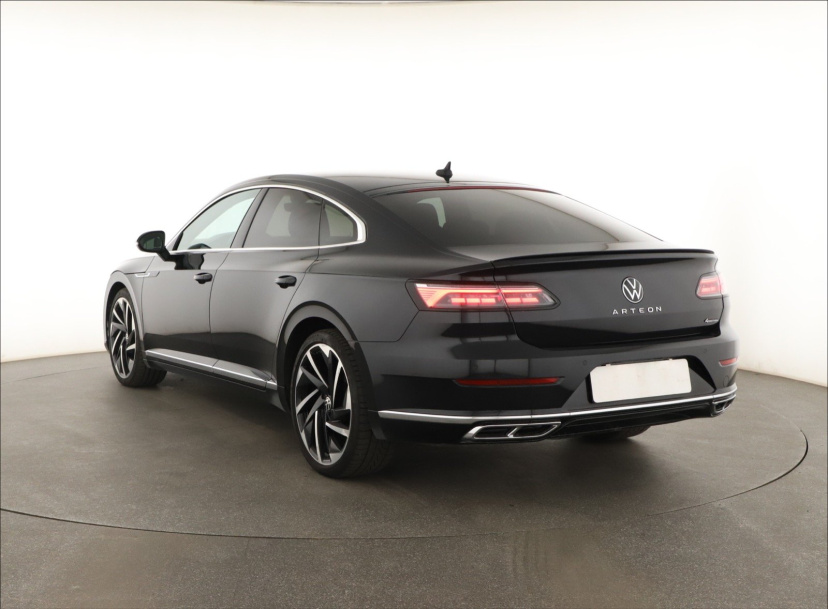 Volkswagen Arteon, 2021