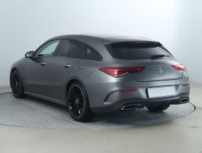 Mercedes-Benz CLA - 2021